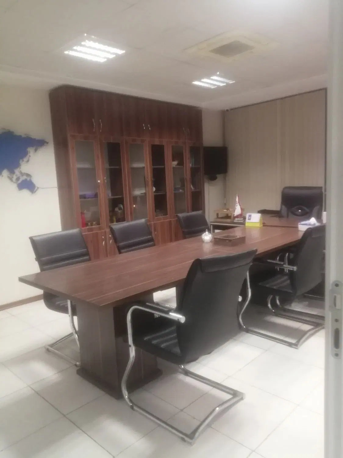 115متر مناسب شرکت_با پارکینگ و آسانسور _خ قریب