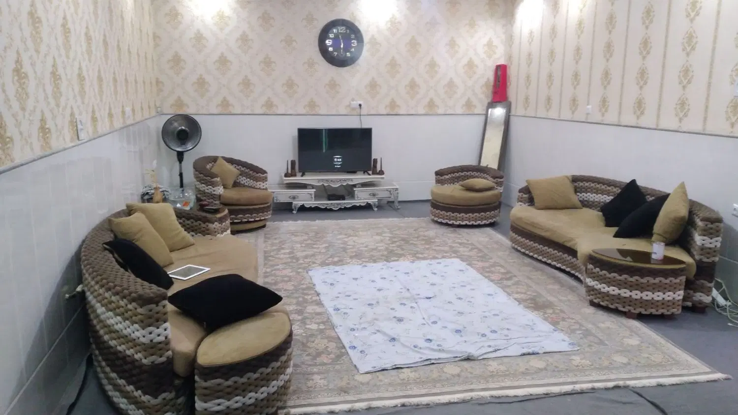 فروش یک واحد شیک و ترو تمیز فروش فوری