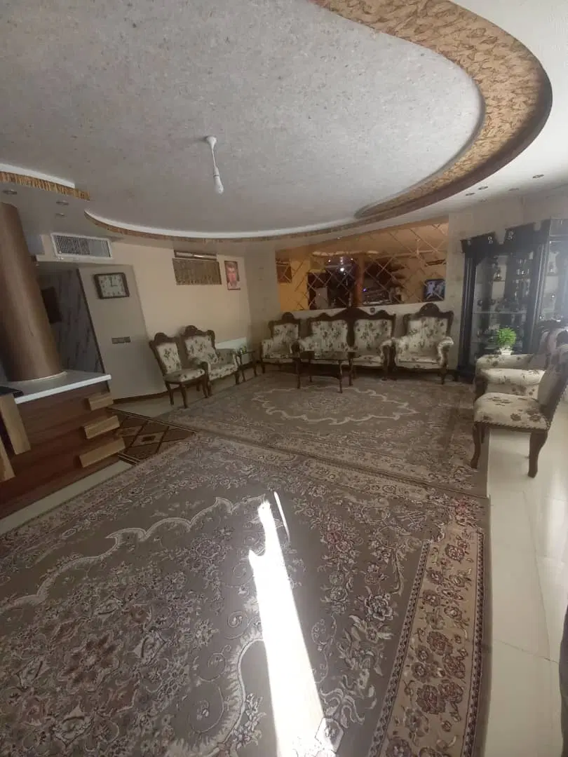 آپارتمان ۱۱۴متر دوخواب (دستگرد برخوار)