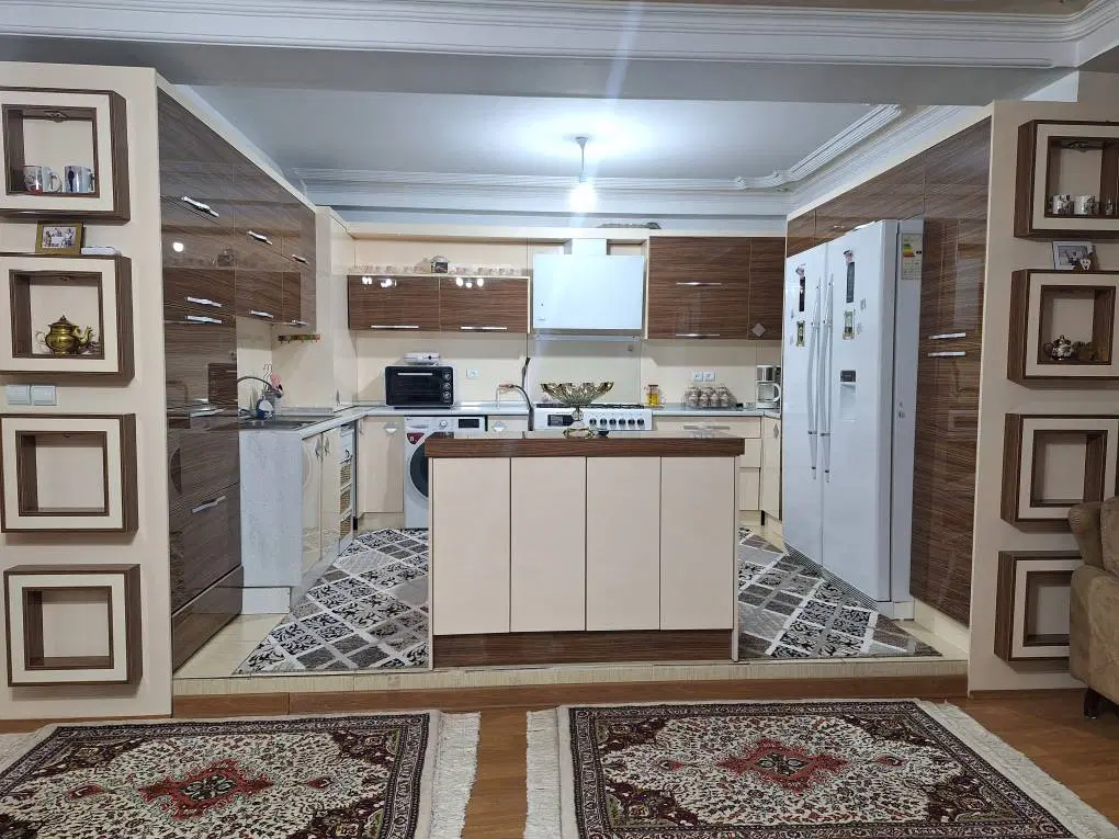 اجاره آپارتمان لوکس۱۱۰متر بهترین لوکیشن کوی مهران