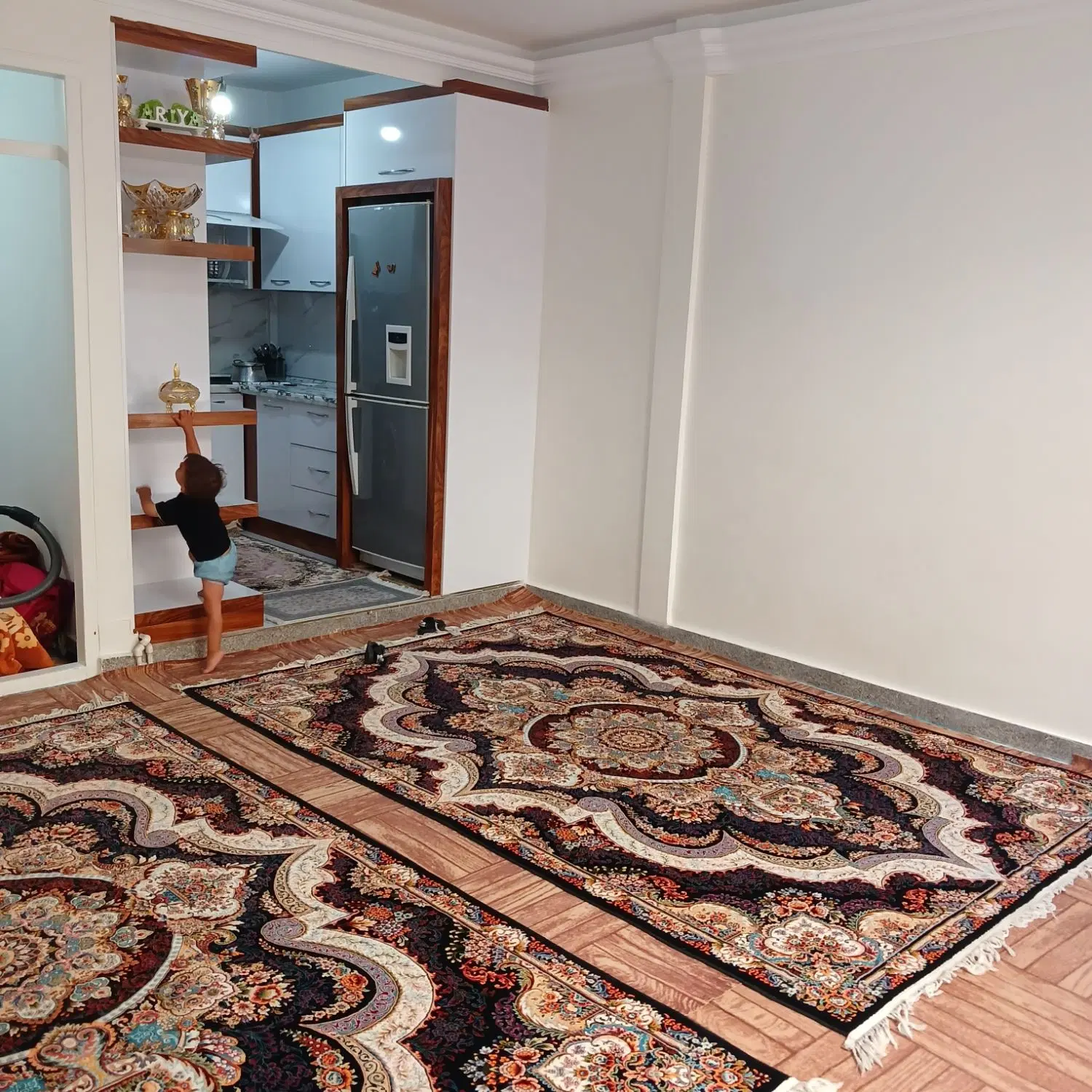حیاط دوطبقه۵۳متر