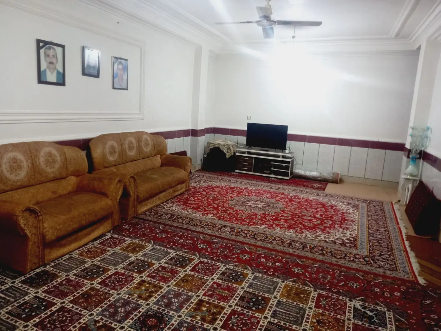 سویت دربست طبقه همکف با پارکینگ