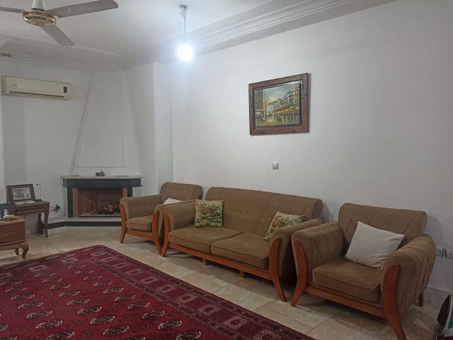 آپارتمان ۱۰۰ متری خوش نقشه