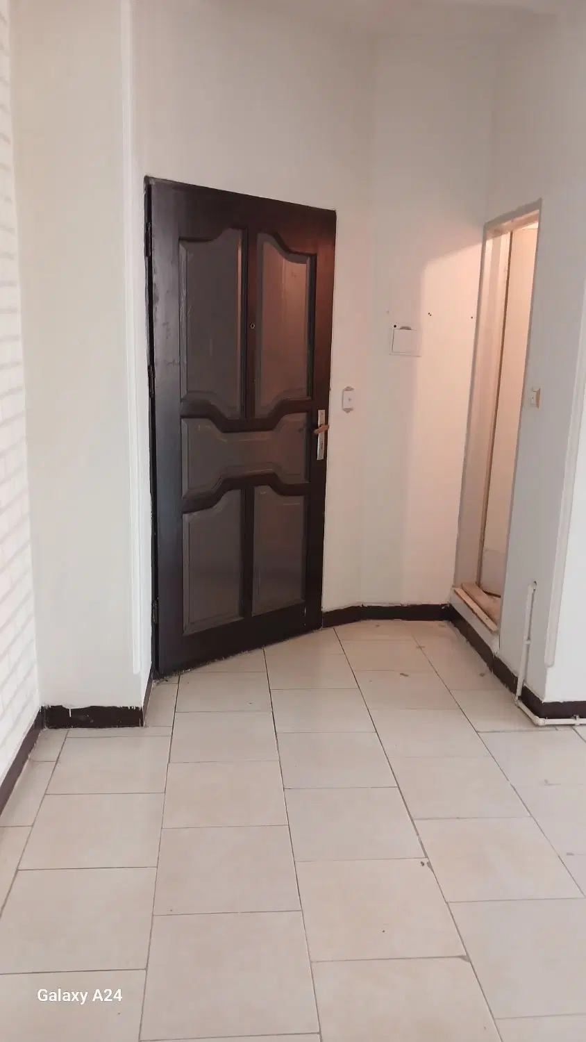 فروش واحد آپارتمان ۵۸ متری