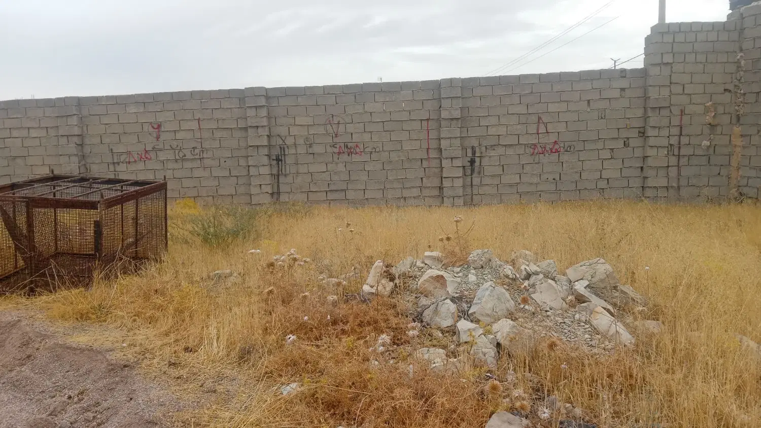 مغازه شماره یک به متراژ۴۰مترفروشی داخل گاراژ