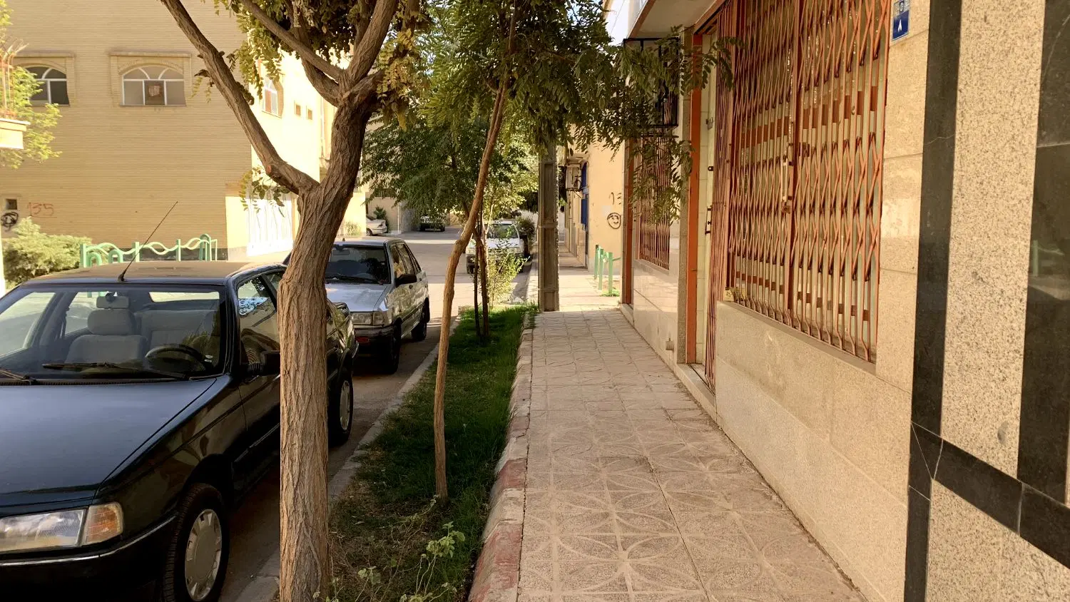 فروش مغازه ۴۰ متری در ملکشهر