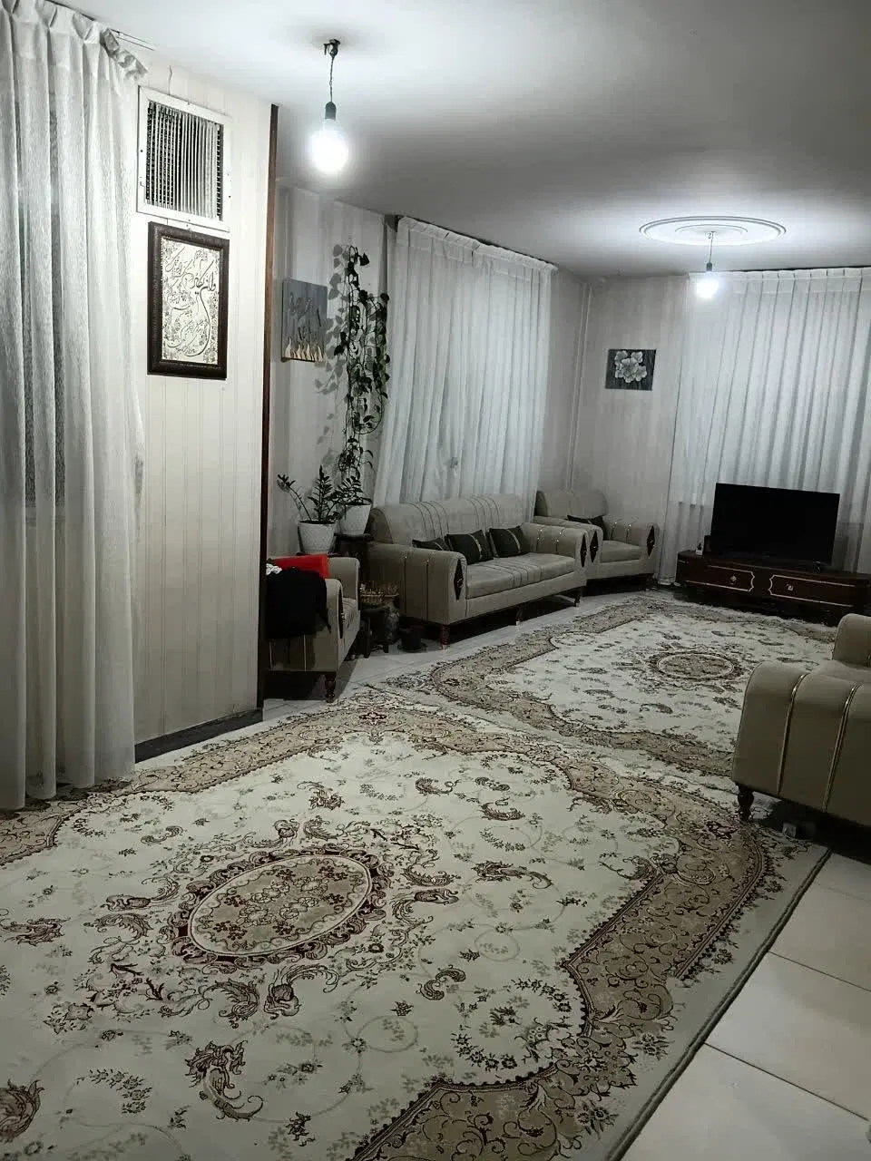 ۹۲متر__تک واحدی‌__ غرق نور