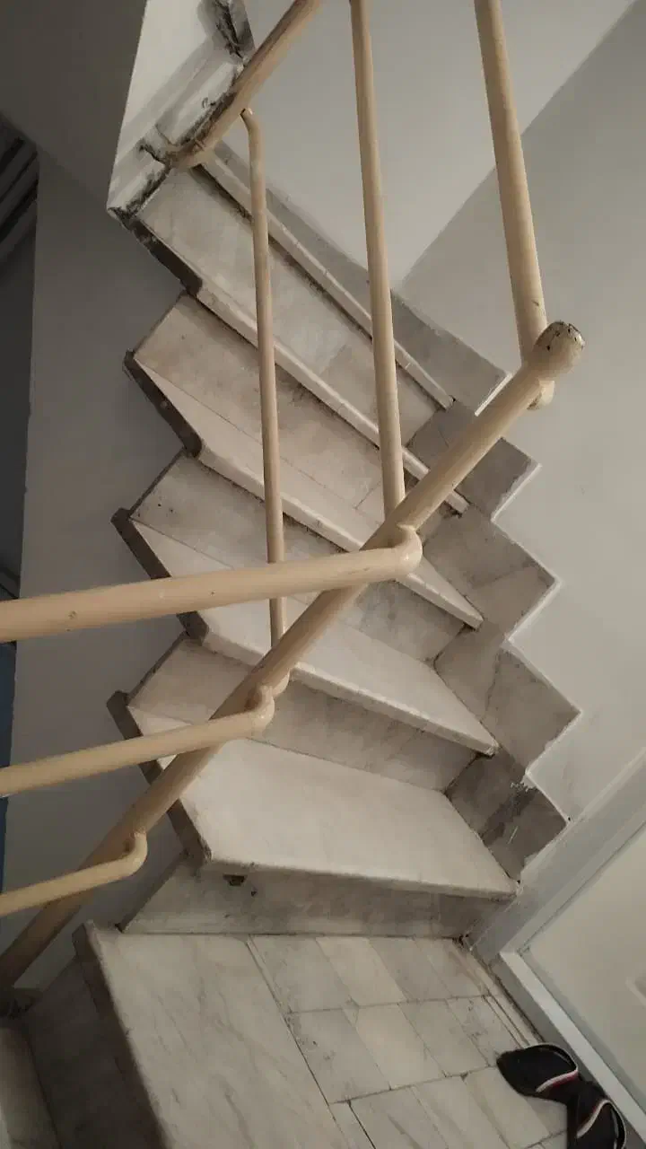 ۸۰متری رهن واجاره لادن
