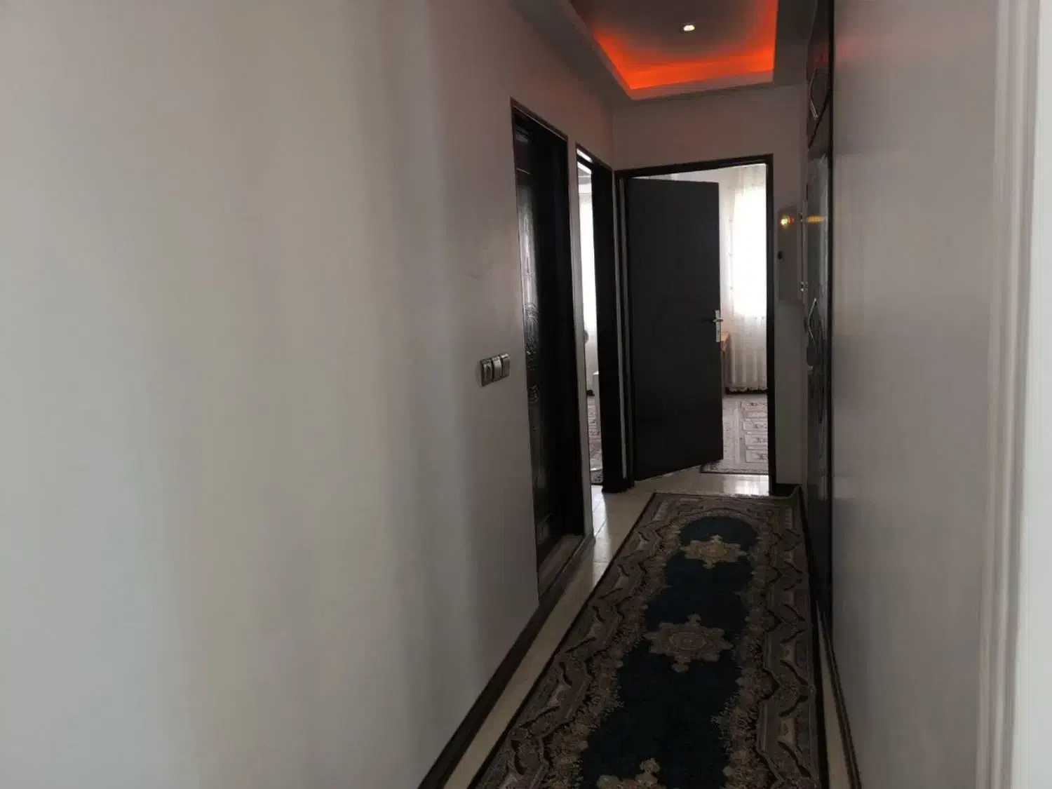فروش یک واحد آپارتمان پیام نور ۲۲۰ متر