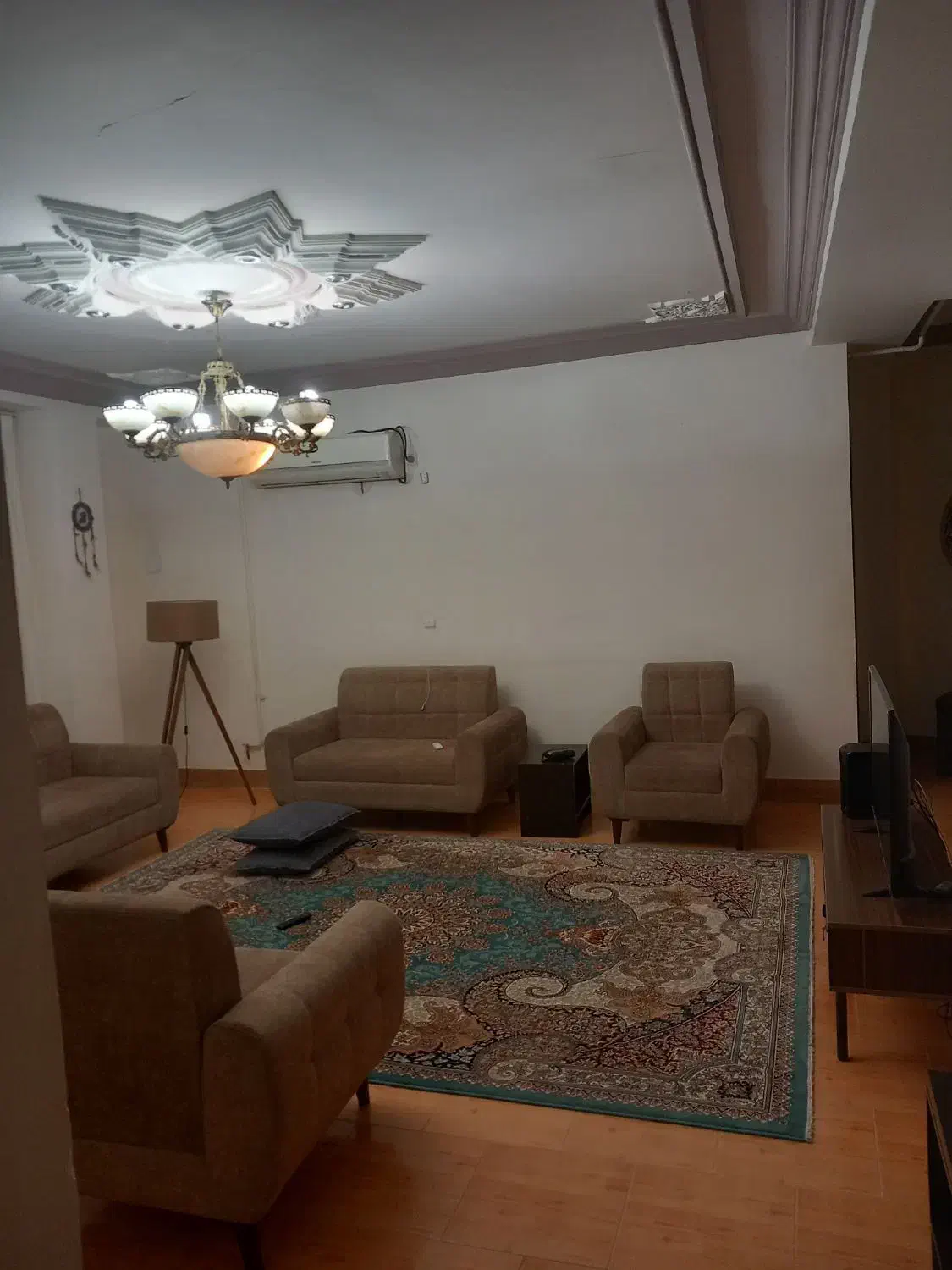 بنگاه معاملاتی