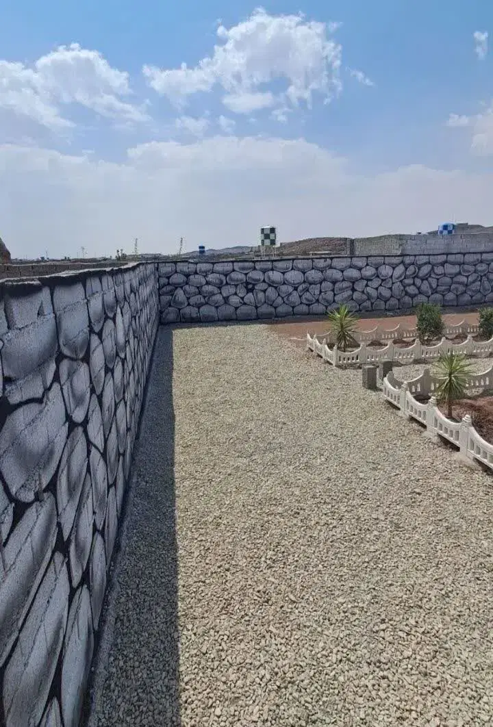 ۲۴۰ متر باغچه_استخردار_ بنادار