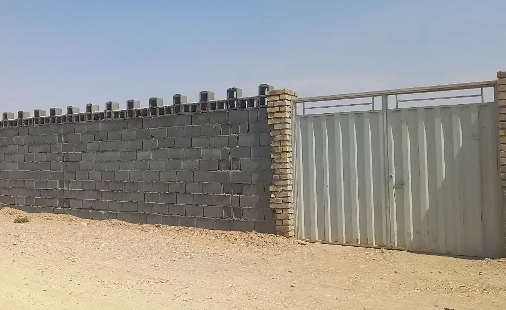 فروش زمین چهار دیواری روستایی فرفهان