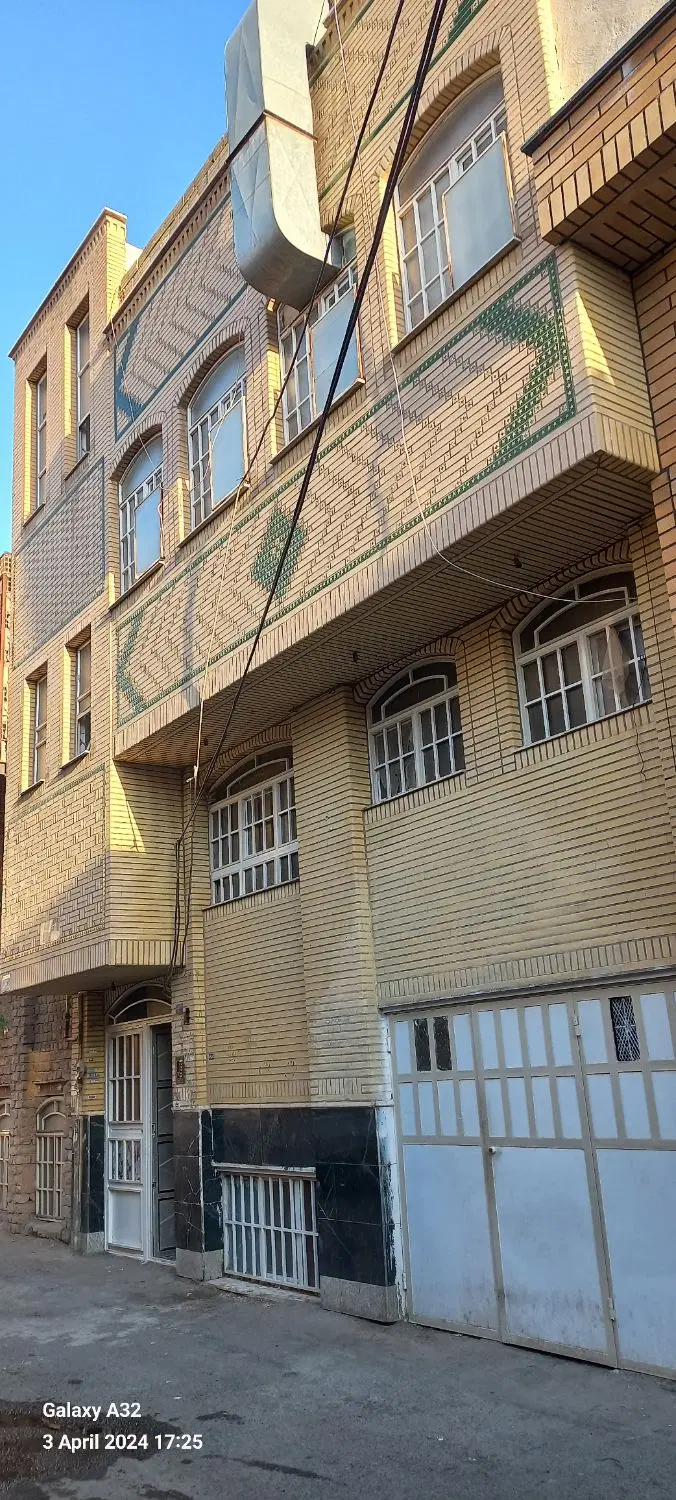 منزل ویلایی ۳طبقه مجزا سندششدانگ باپایانکار