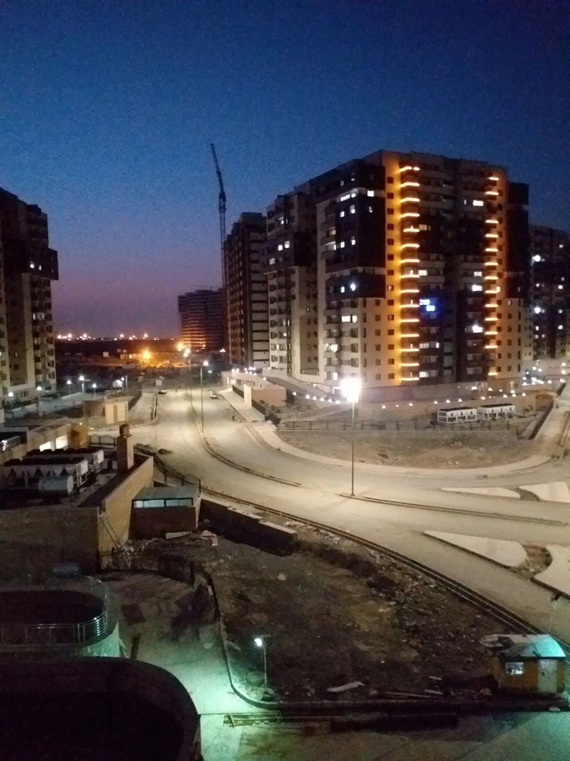 کشوری. ۱۱۴متری