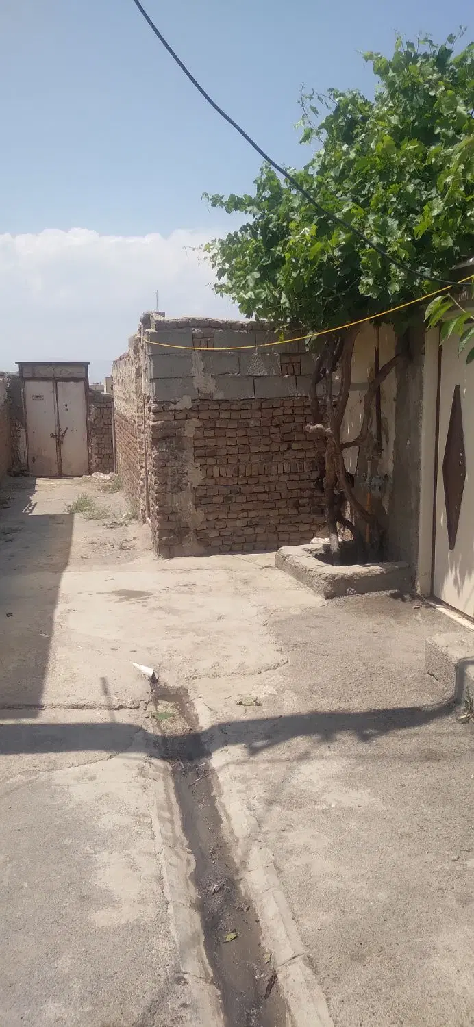 زمبن‌حصار‌بادرآهنی