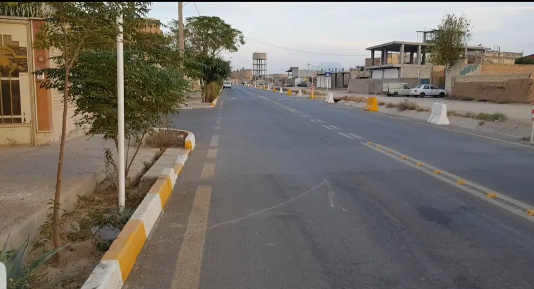 ۱۰۰۰متر تجاری، مسکونی