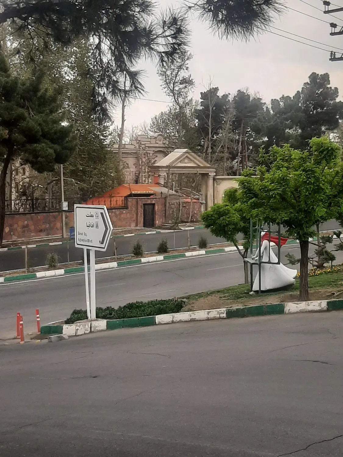 باغ تالار عظیمیه کرج