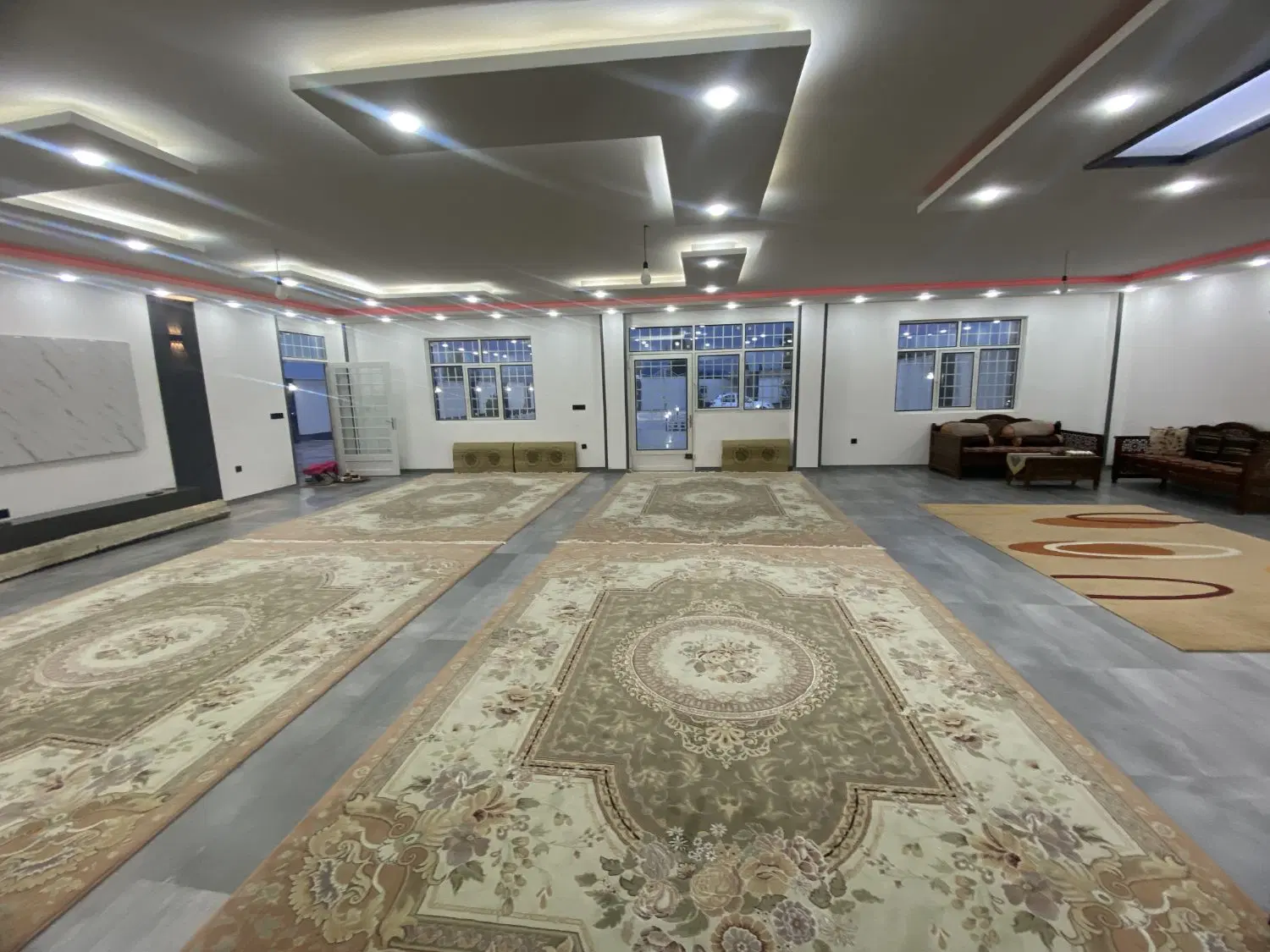 باغ ویلا۱۰۰۰متری ۳سال ساخت اول جاده فیروز اباد