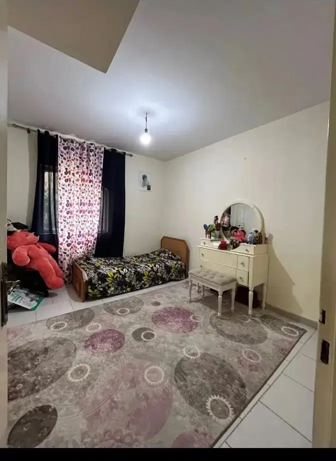 مومیوند ۹۰متر دو خواب ۸۶ساخت ۳۵۰رهن ۱۵