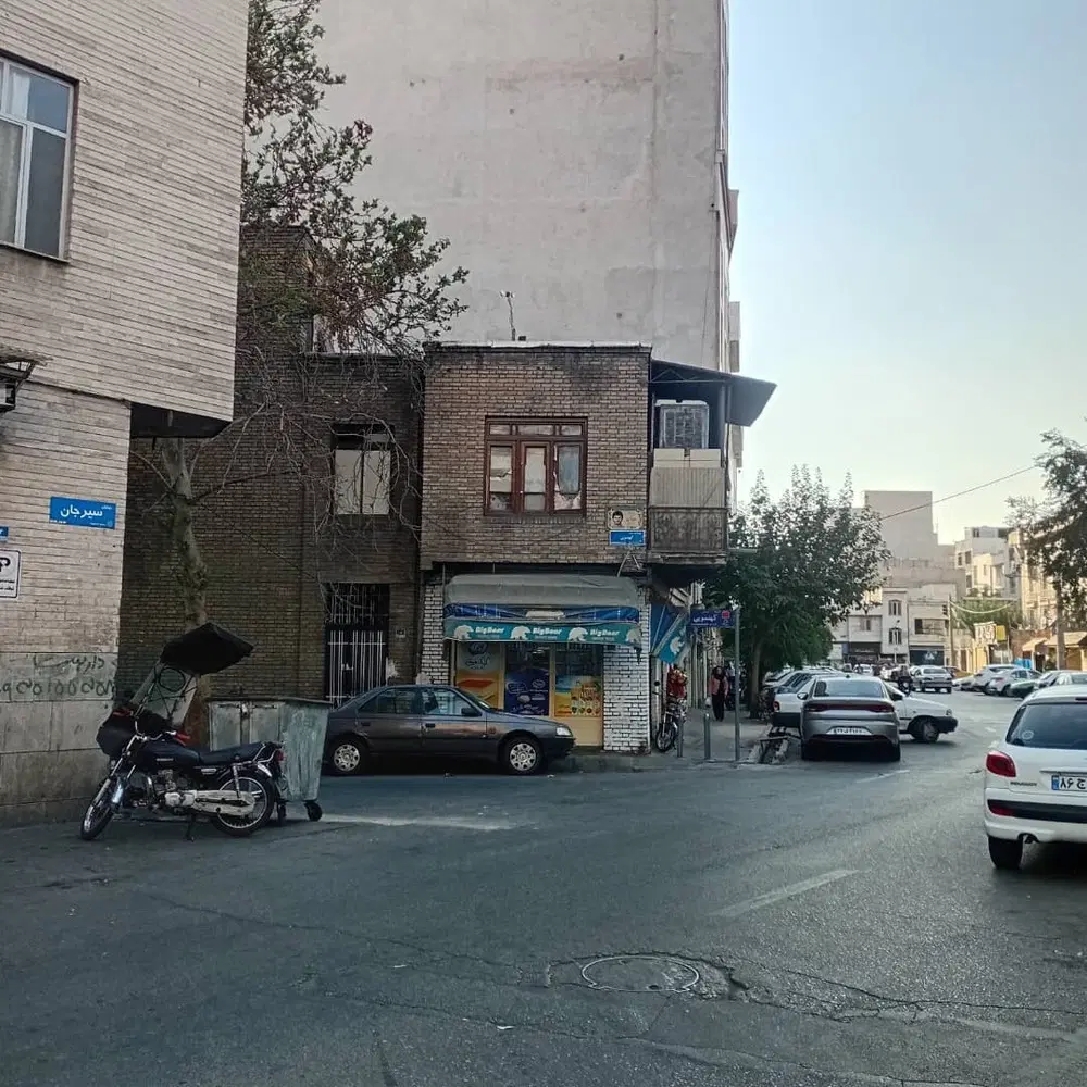 خانه دربست پیروزی جهت تولیدی و انبار و