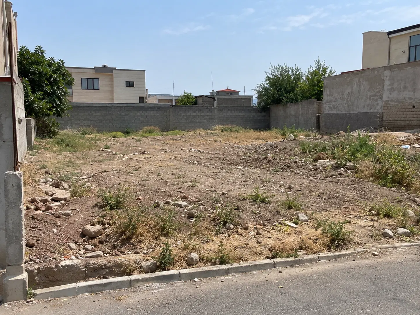 زمین ۲۰۶ متر  ملک شهر خ مفتح