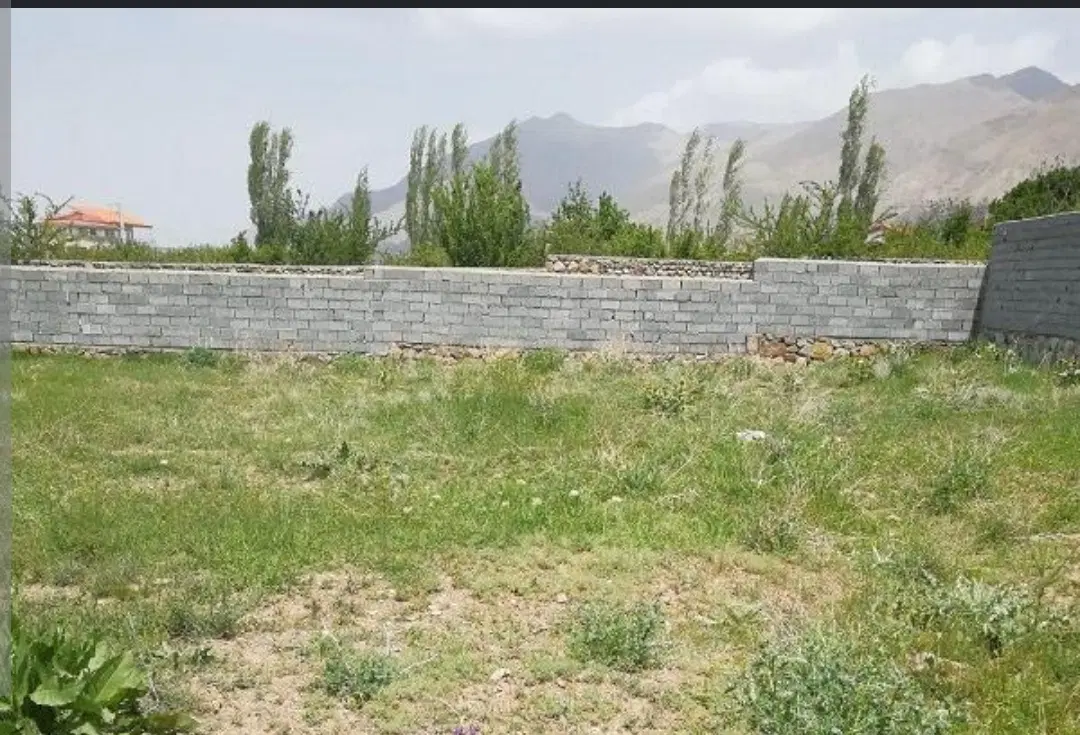 زمین در اسپیران