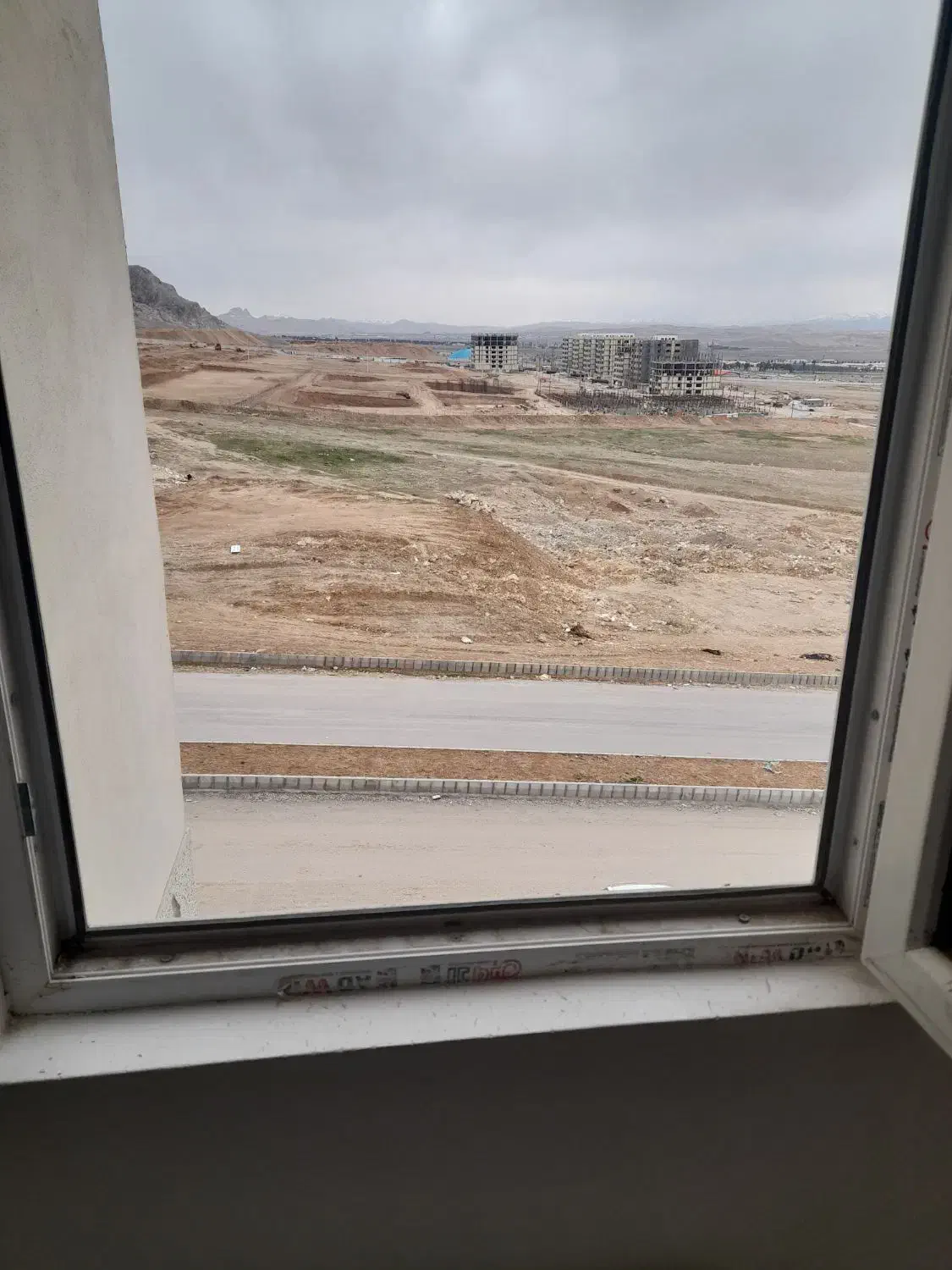 مسکن مهر دانش بلوک جی ۱۰