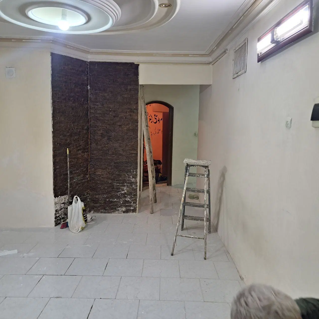 آپارتمان همکف 60 متری مطهری شمالی 23