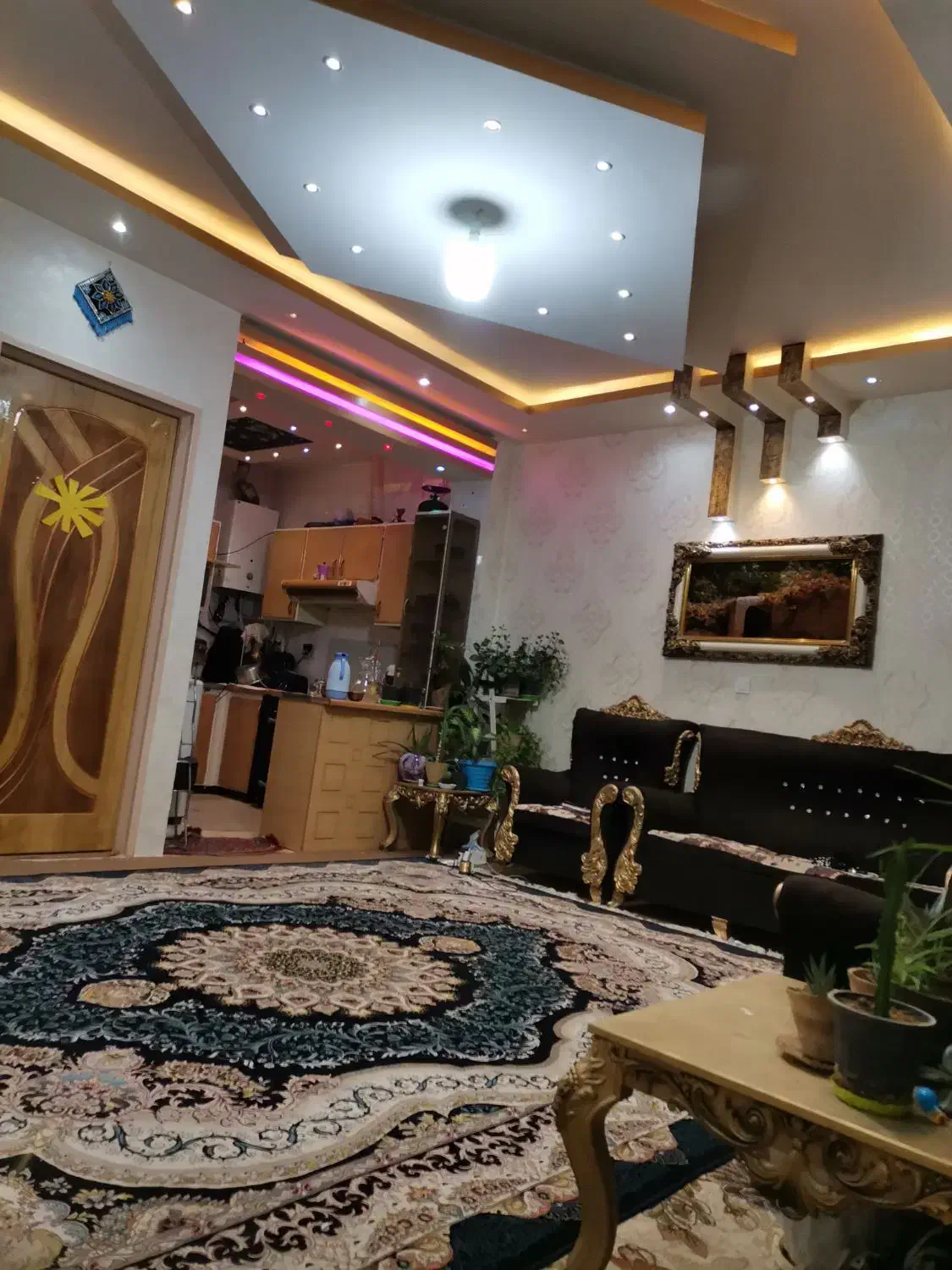 فروشی