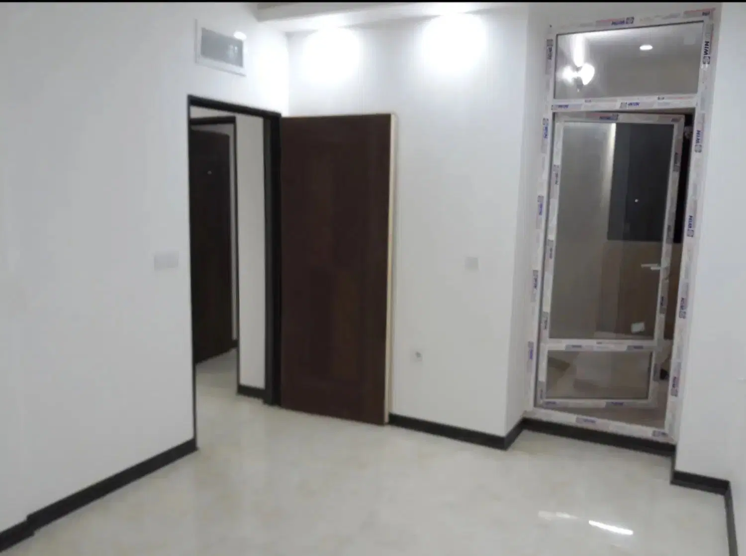 فروش آپارتمان ۹۰ متری کلیدنخورده