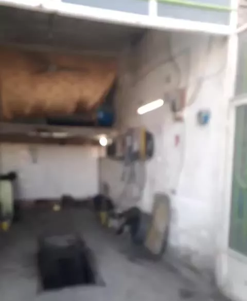 یک باب مغازه سر قفلی به متراژ ۲۴ متر