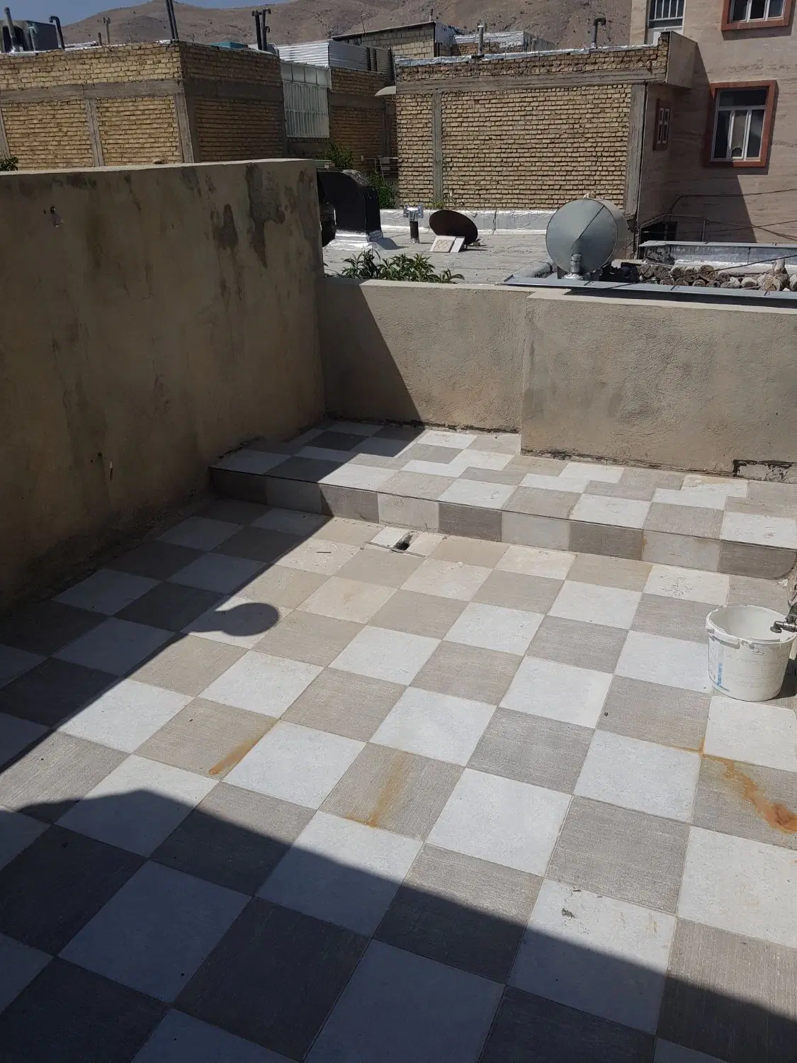 ۲خواب.بالکن انشعابات مستقل