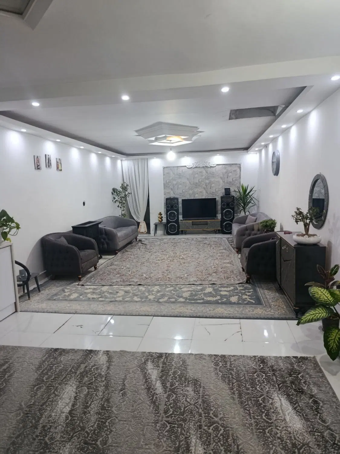 ۱۲۰متری ۲خواب طبقه اول_ پارکینگ مشاع_ اصلانی سیدی