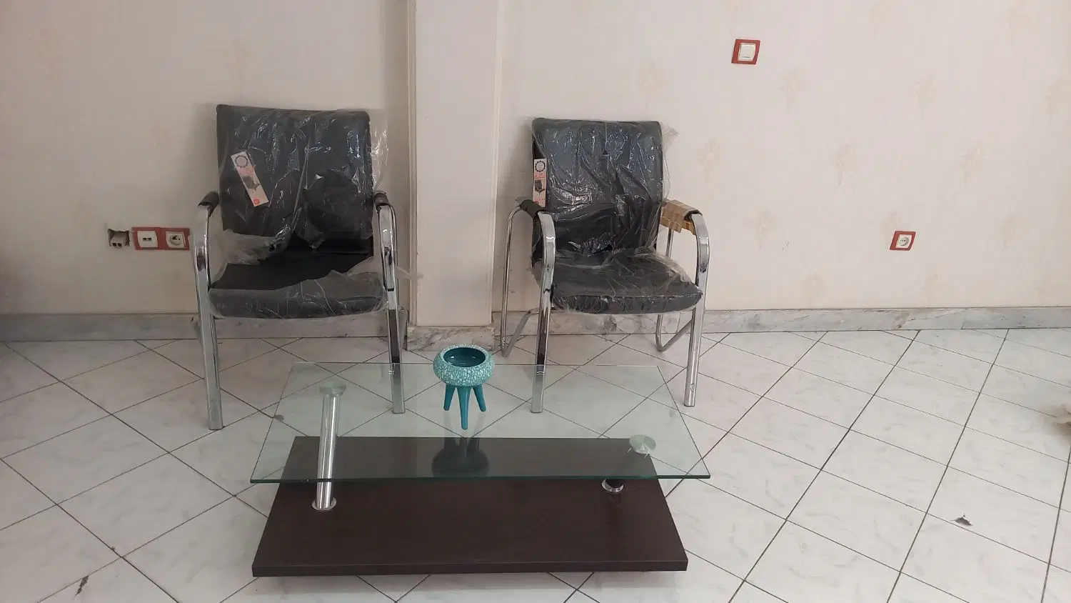 ۶۳ متر سند اداری رهن کامل مبله