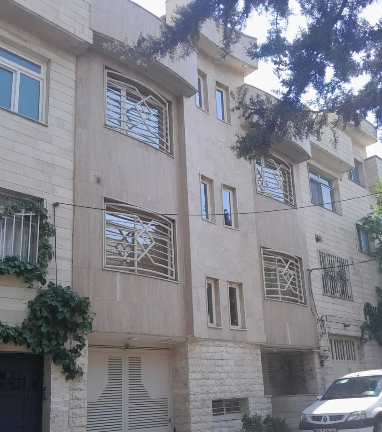 مستغلات با ۴ واحد در سعادت اباد