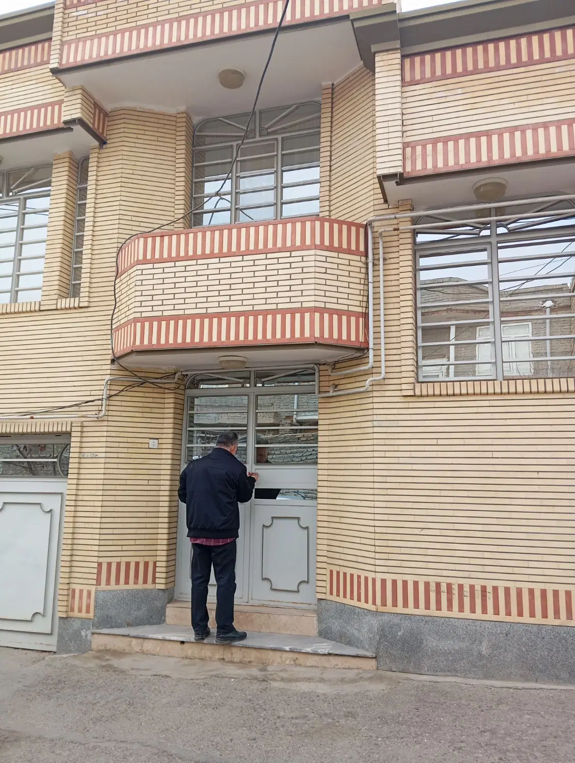 فروش مسکونی تجاری بر بلوار ایثار