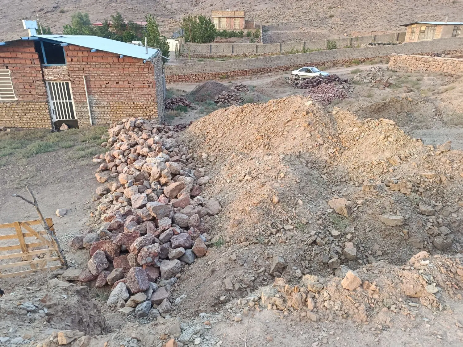 زمین مسکونی روستای خنامان