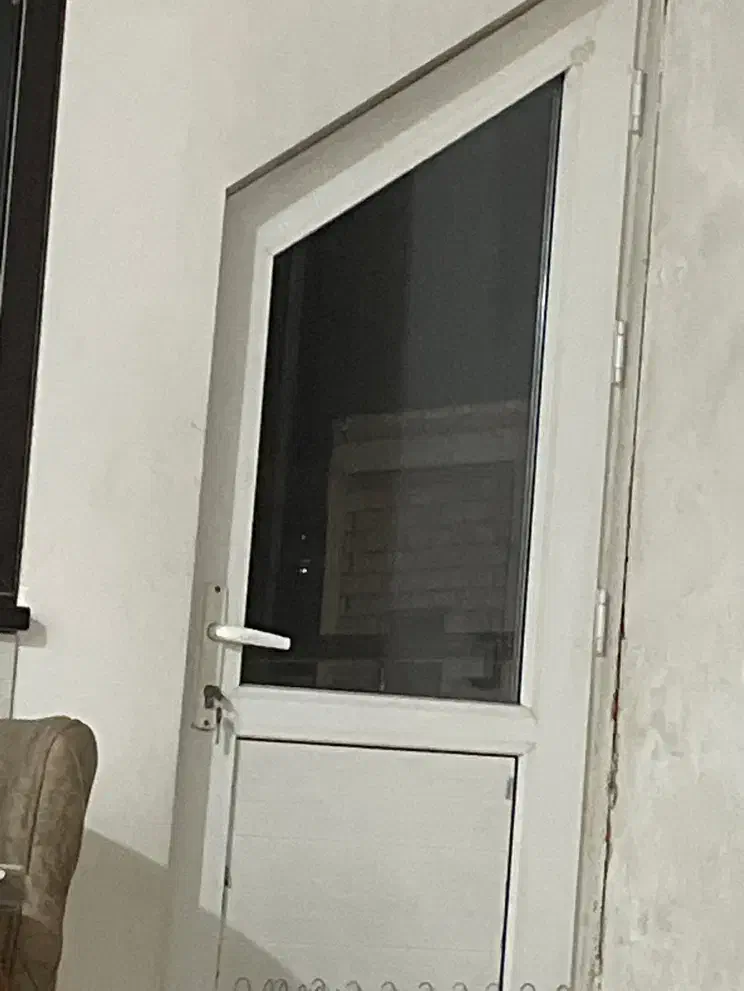 مغازه چهار راه بوعلی