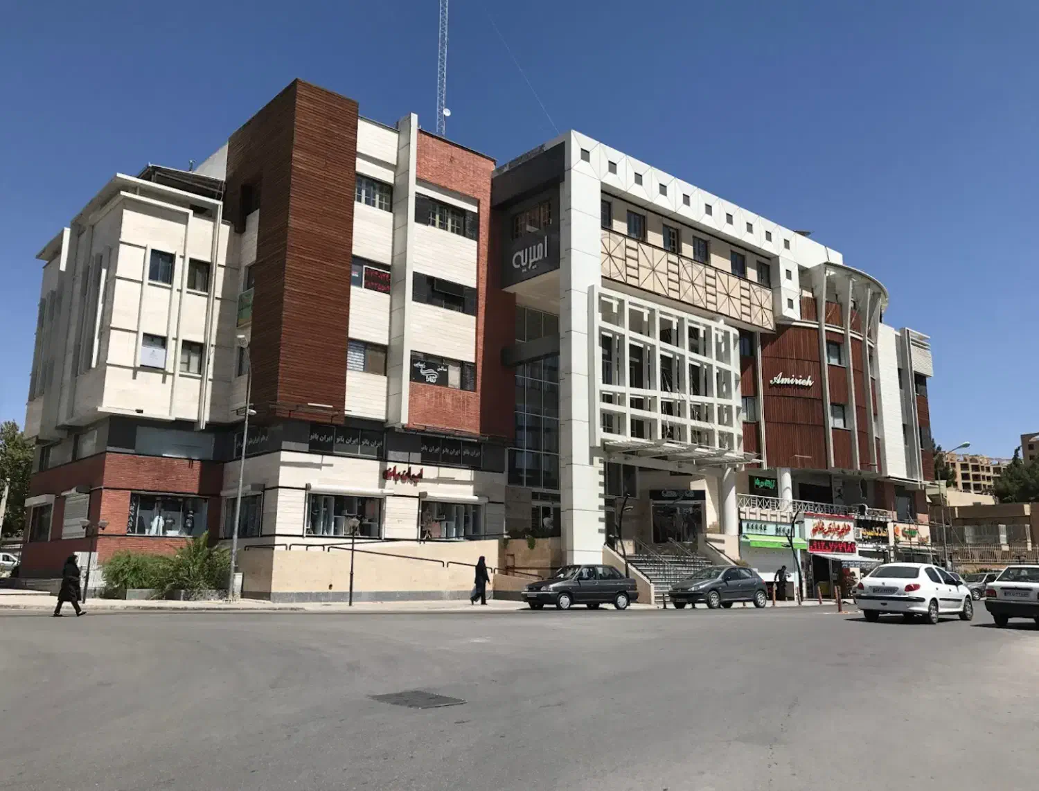 رهن کامل آپارتمان ۲ خوابه قدوسی غربی