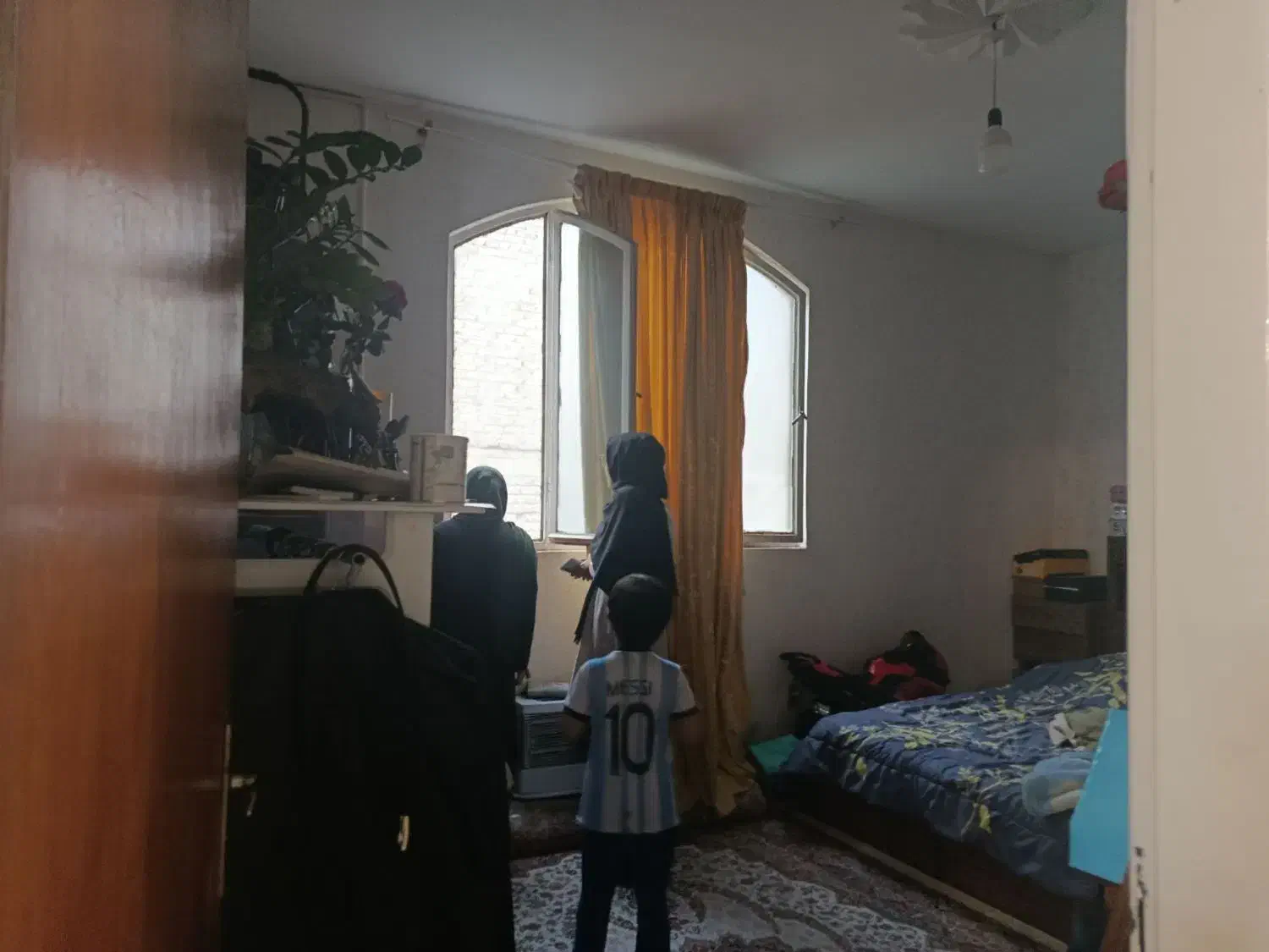 رهن کامل  اپارتمان ۸۰ متری دو خواب  تمیز نورگیر