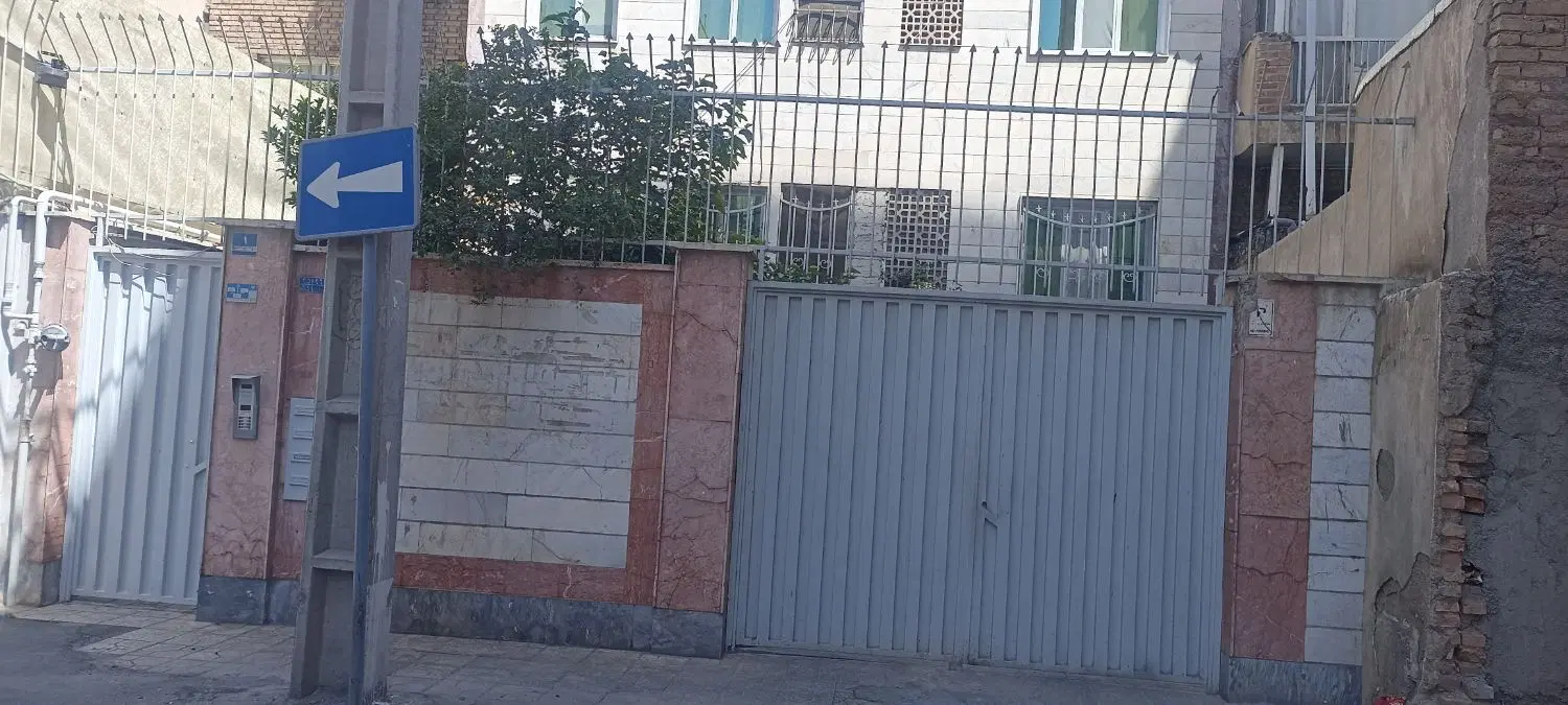 56متر مدنی فتحنایی فروشی(املاک زنگ نزند)