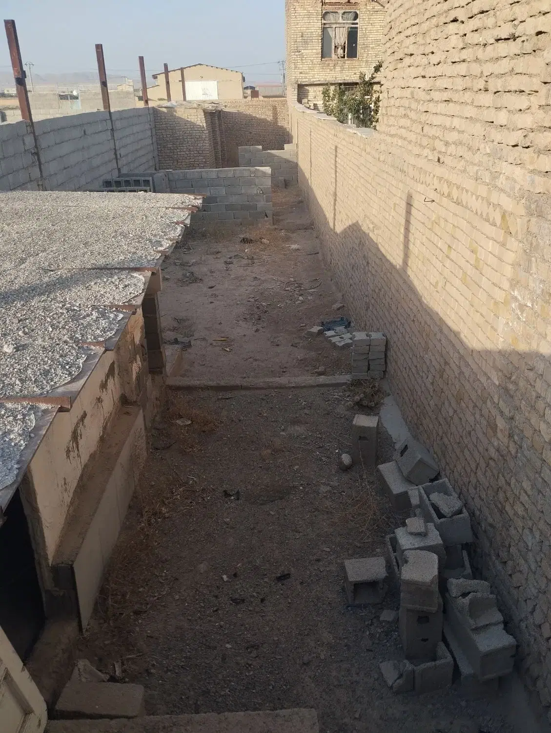 ملک  160متر با قیمت استثنائی فوری