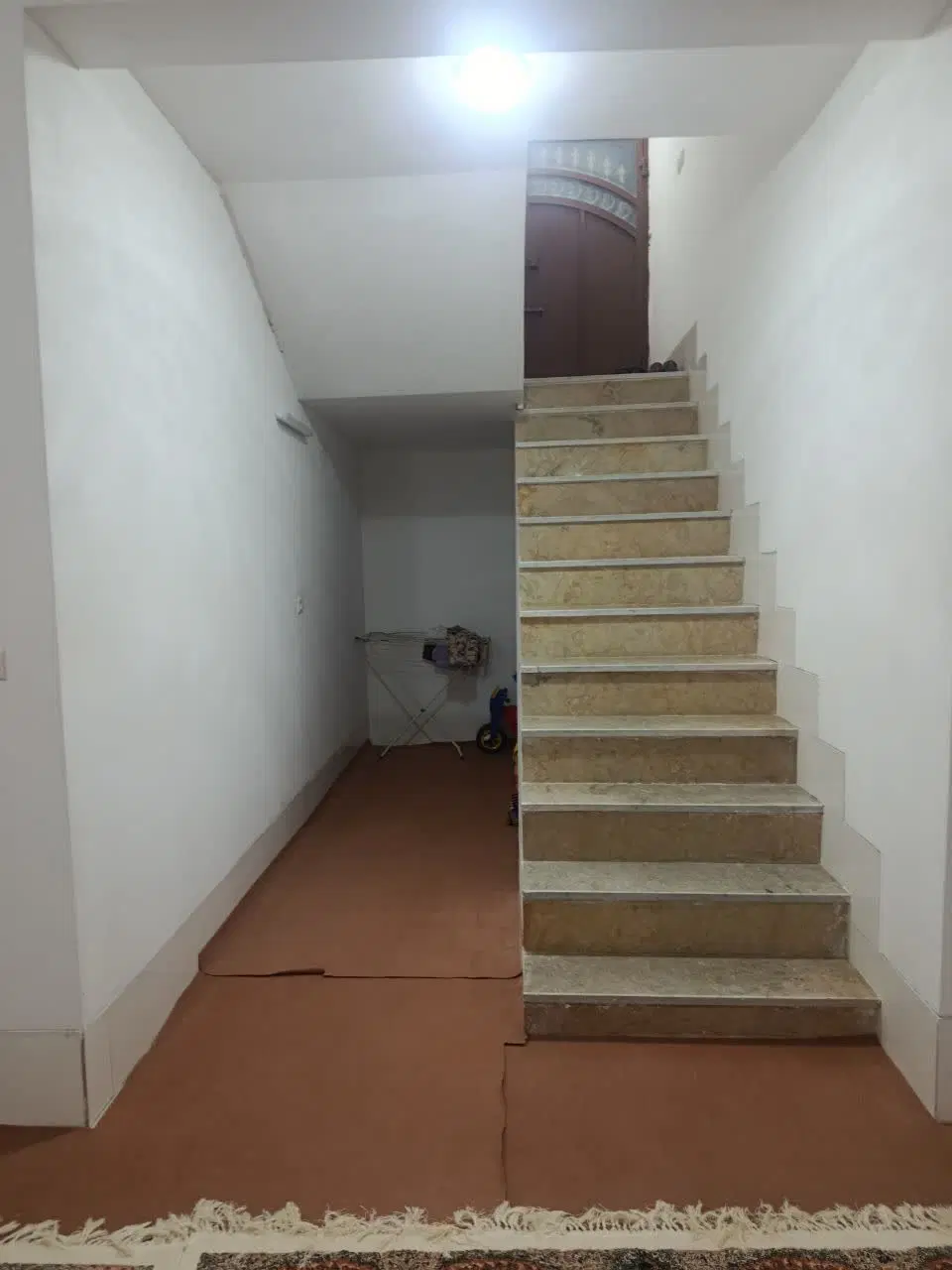 سلام خونه اجاره ای نوساز2خواب زیرزمین