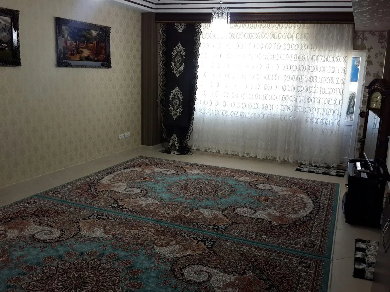آپارتمان ۱۰۰ متری