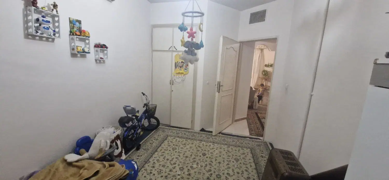 ۸۰ متری رهن کامل