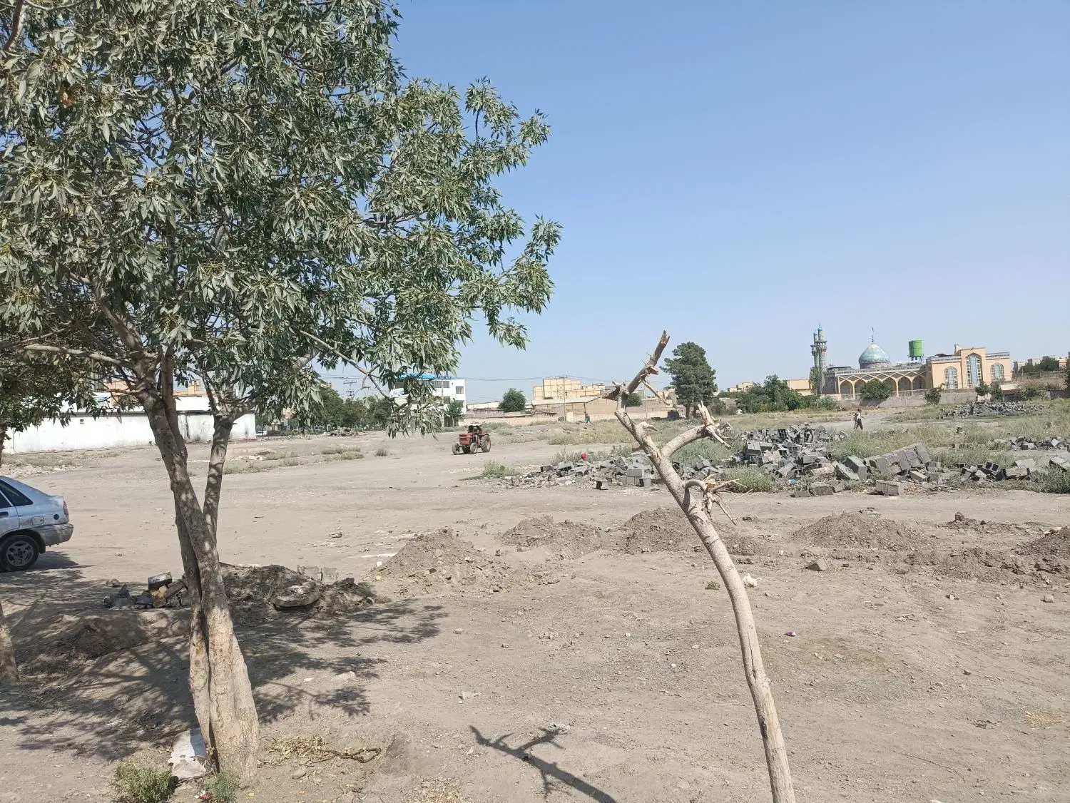 حاشیه جاده کلات ابتدا گرجی