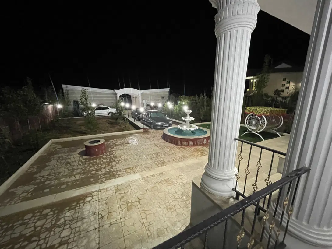 فروش باغ ویلا کلاسیک ۹۵۰ متری مبله در پزشکان