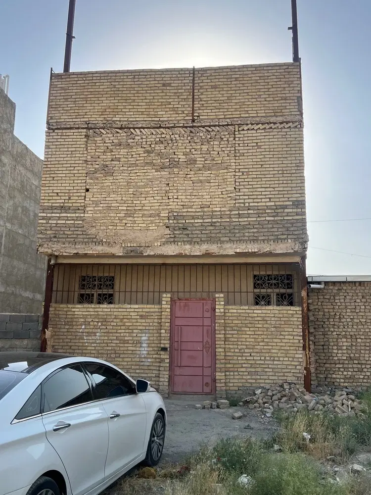 ملک واقع در حاشیه جلال آل احمد