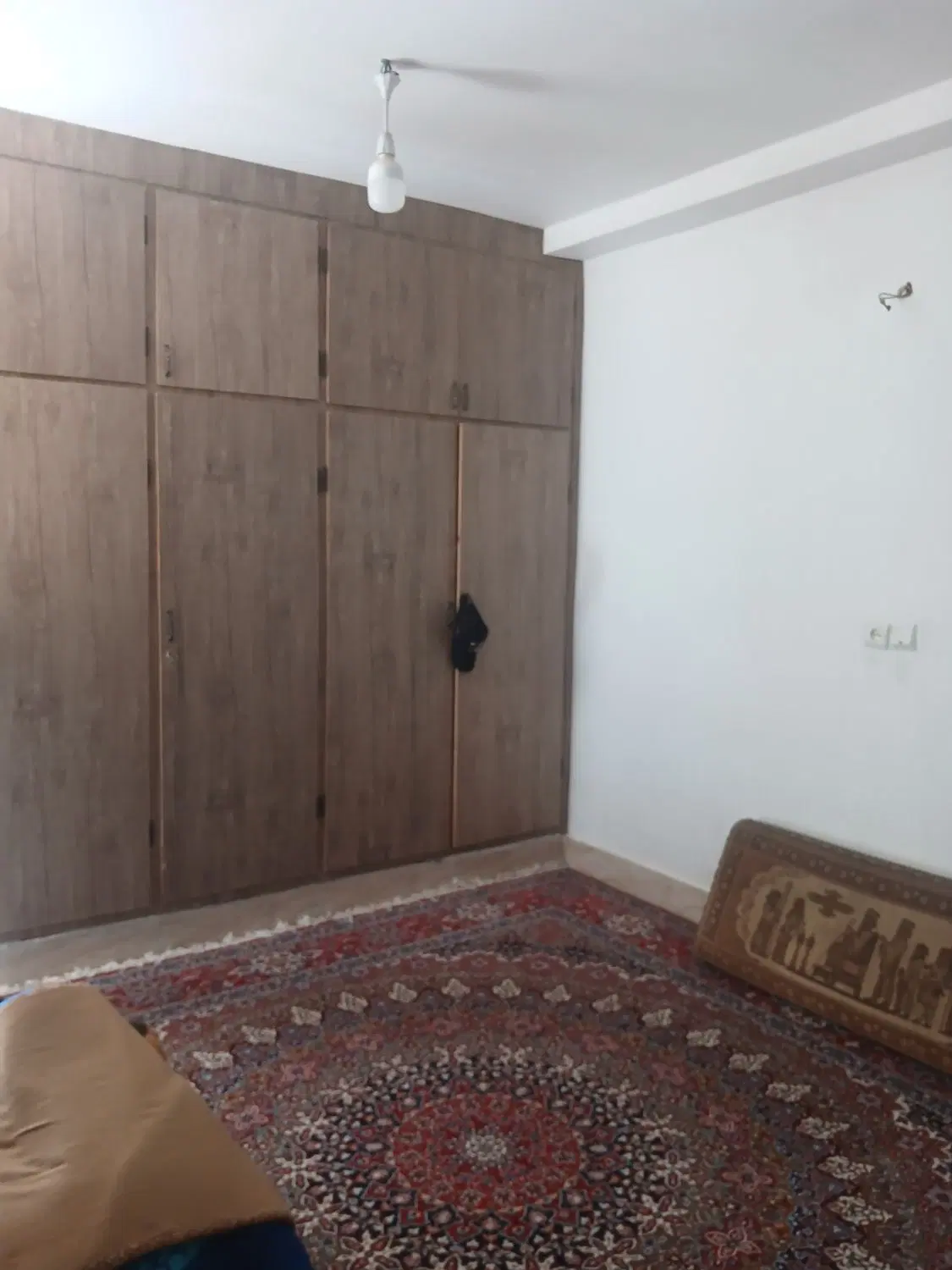 فروش حیاط مجزا طبقه همکف
