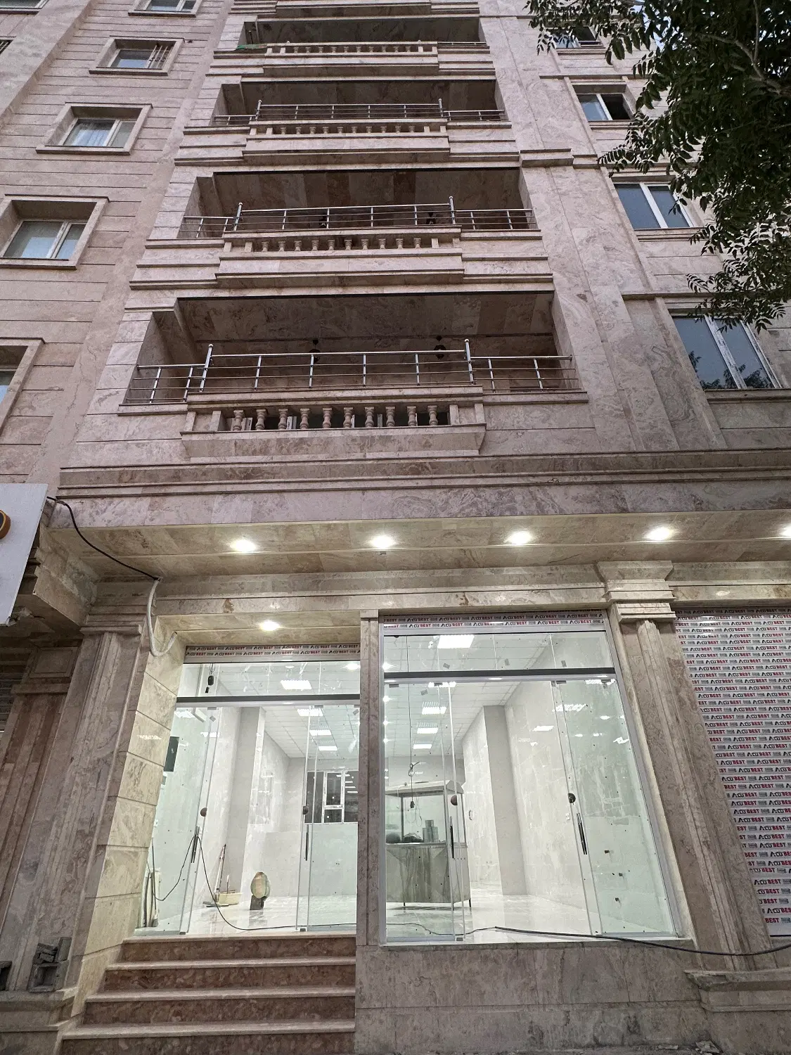 اجاره تجاری بر اصلی امام علی، جنوبی، تاپ لوکیشن